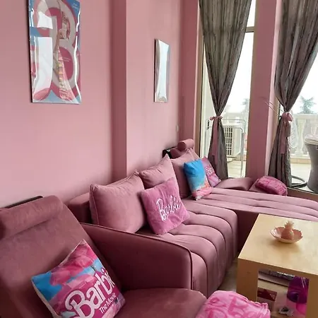아파트 Barbie-themed 3bdr Penthouse Near The Beach, *