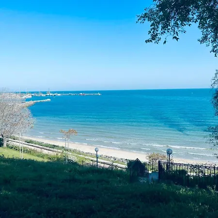 Appartement Barbie-themed 3bdr Penthouse Near The Beach, Nesebar