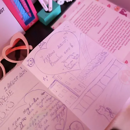 Barbie-themed 3bdr Penthouse Near The Beach,