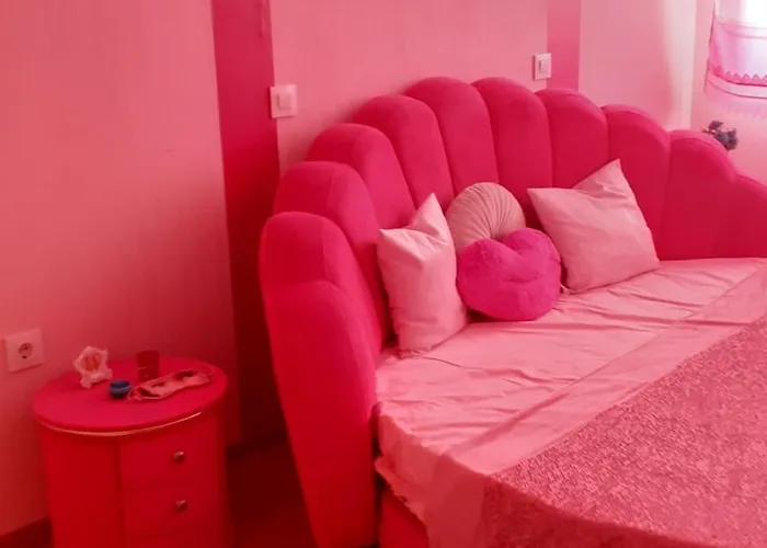 Apartmán Barbie-themed 3bdr Penthouse Near The Beach, Nesebar