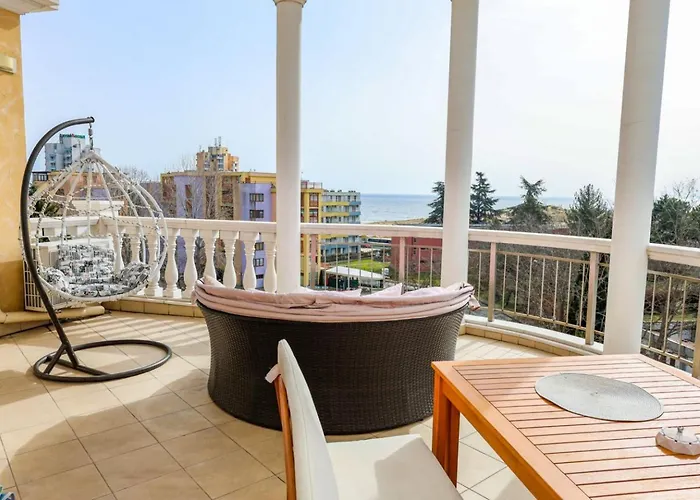 Barbie-themed 3bdr Penthouse Near The Beach, Apartmán