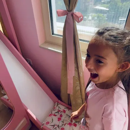 Barbie-themed 3bdr Penthouse Near The Beach, Daire *