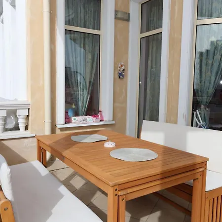 아파트 Barbie-themed 3bdr Penthouse Near The Beach,