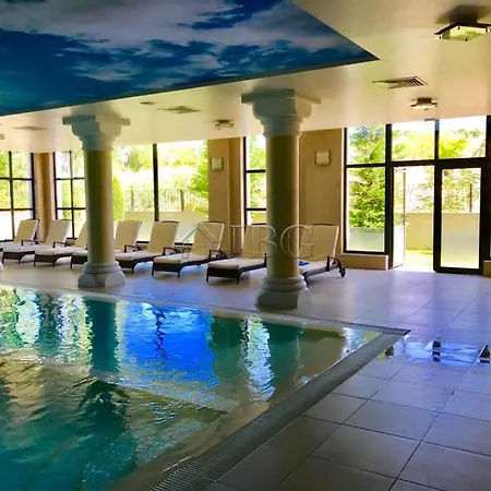 Barbie-themed 3bdr Penthouse Near The Beach,