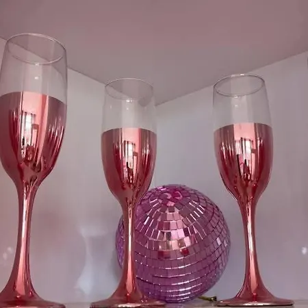 아파트 Barbie-themed 3bdr Penthouse Near The Beach,