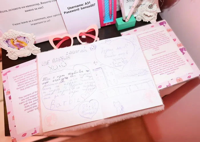 Barbie-themed 3bdr Penthouse Near The Beach, Nesebăr